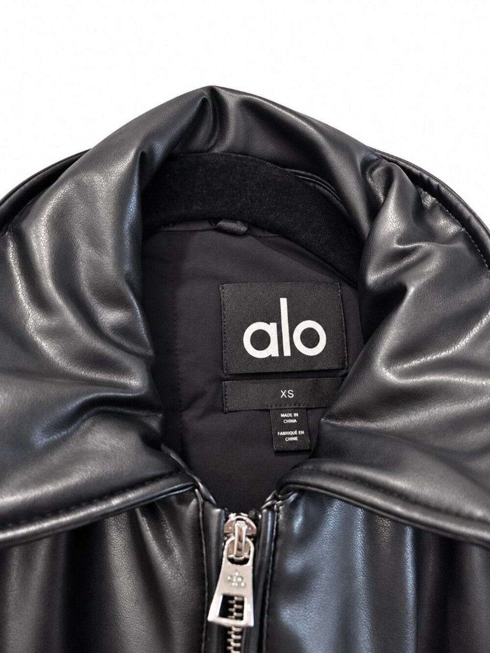 Alo Yoga Faux Leather Bomber Jacket Black Size XS Cropped Puffer Zip Jacket - Picture 4 of 5